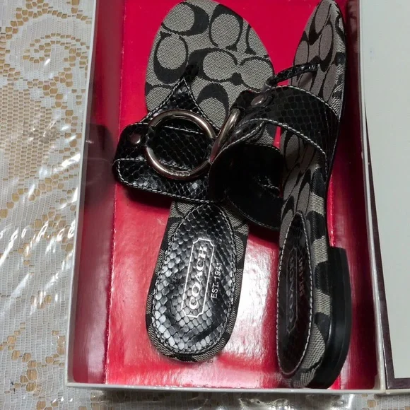 Coach | Shoes | Coach Black And Cream Womens Sandals | Poshmark display picture 1